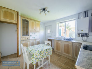 Kitchen- click for photo gallery